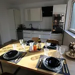 公寓 Haus Am 措伊滕